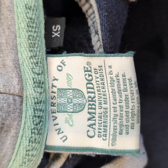 Cambridge University Hooded Sweatshirt with Embroidered Lettering and Crest - Picture 8 of 8